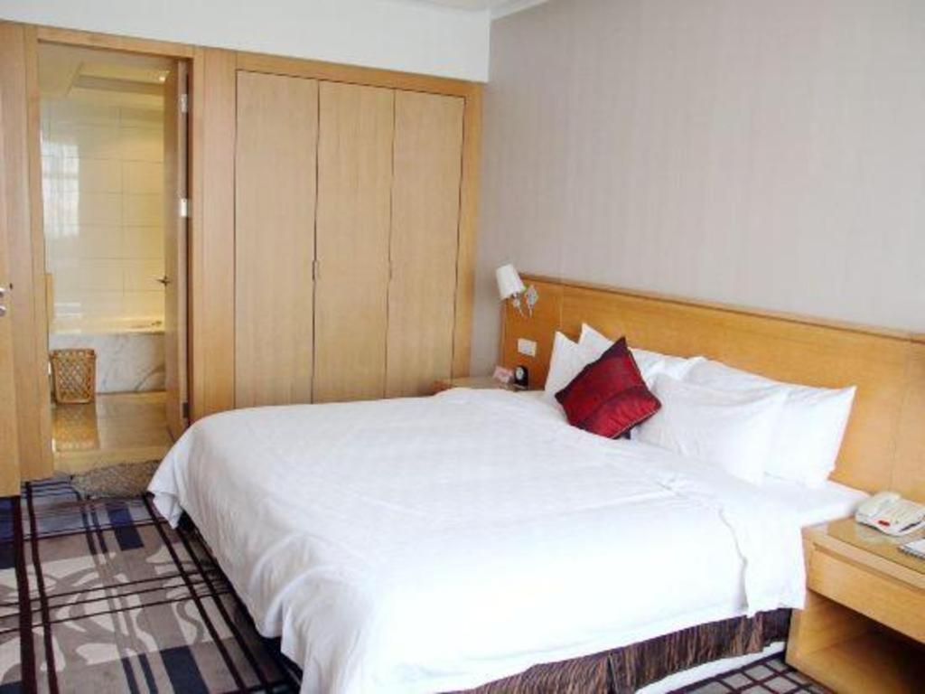 Zhangjiagang Jiangnan Garden Hotel Extérieur photo
